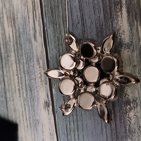 Rhinestone Brooch - Picture 3 of 5